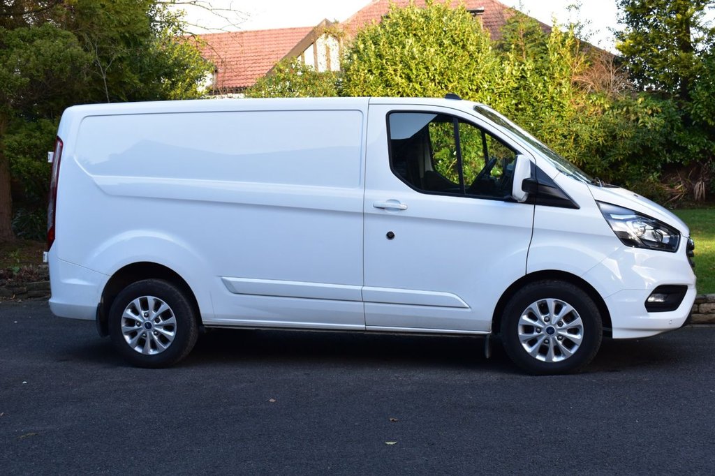 Used Ford Transit Custom 2019 for sale - 77101055: Photo 2