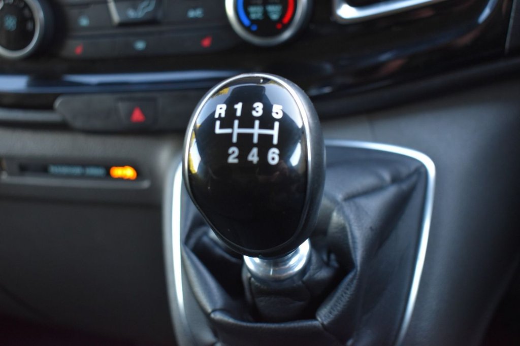 Used Ford Transit Custom 2019 for sale - 77101055: Photo 9