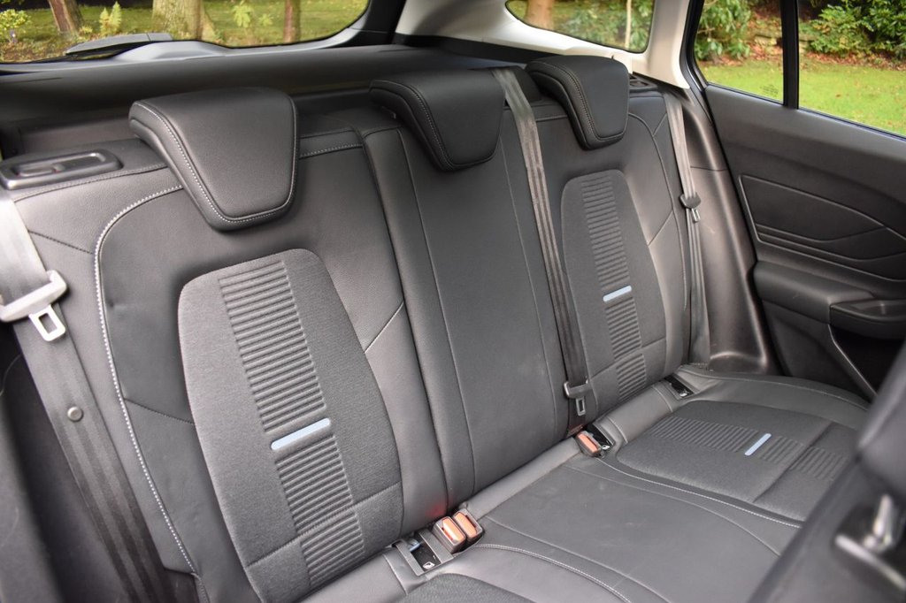 Used Ford Focus 2020 for sale - 76934716: Photo 14