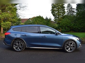 Used Ford Focus 2020 for sale - 76934716: Photo