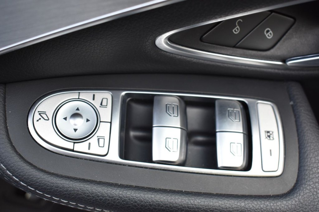 Used Mercedes-Benz C-Class 2017 for sale - 76163224: Photo 17
