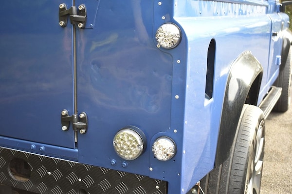 Used Land Rover Defender 2003 for sale - 72311329: Photo 10