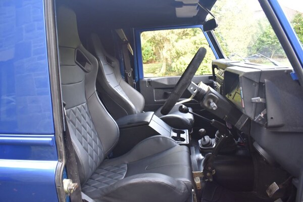 Used Land Rover Defender 2003 for sale - 72311329: Photo 13