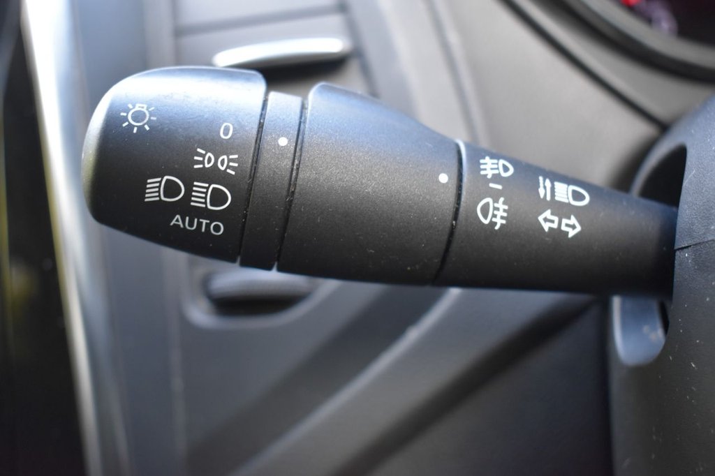 Used Renault Captur 2018 for sale - 77341803: Photo 19