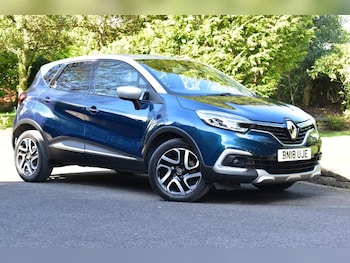 Used Renault Captur 2018 for sale - 77341803: Photo