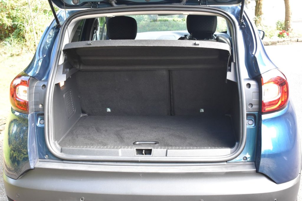 Used Renault Captur 2018 for sale - 77341803: Photo 29