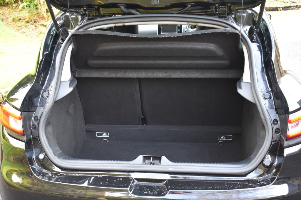 Used Renault Clio 2019 for sale - 77463481: Photo 18