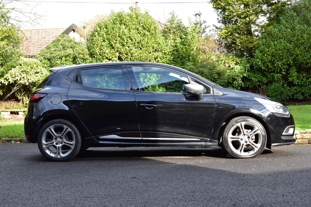 Used Renault Clio 2019 for sale - 77463481: Photo 2