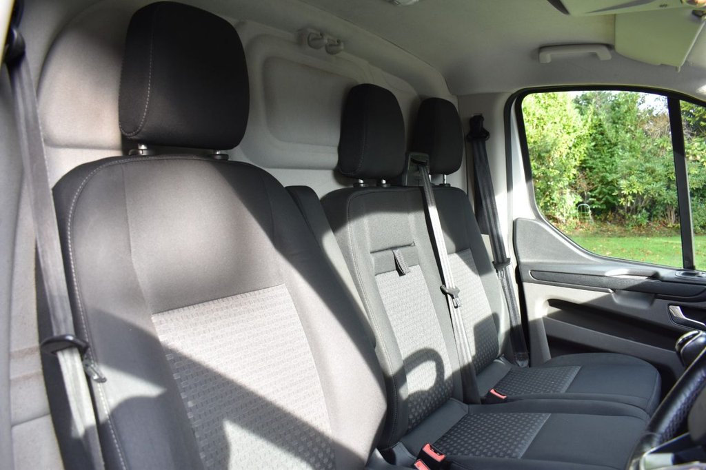 Used Ford Transit Custom 2019 for sale - 76604667: Photo 30