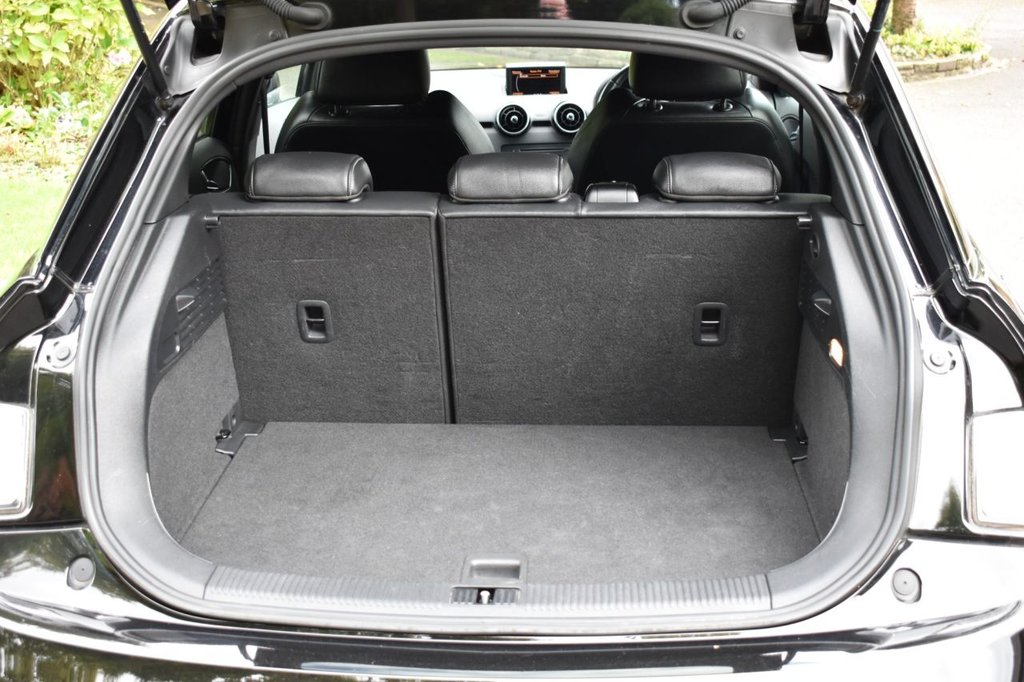 Used Audi A1 2013 for sale - 76068358: Photo 21