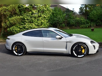 Used Porsche Taycan 2020 for sale - 79288960: Photo