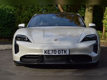 Used Porsche Taycan 2020 for sale - 79288960: Photo