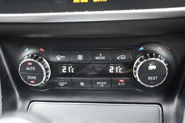 Used Mercedes-Benz CLA 2016 for sale - 76162950: Photo 10