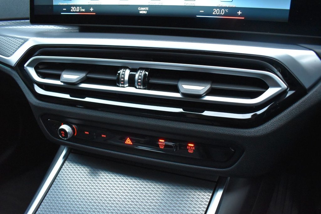 Used BMW 3 Series 2023 for sale - 76923443: Photo 16