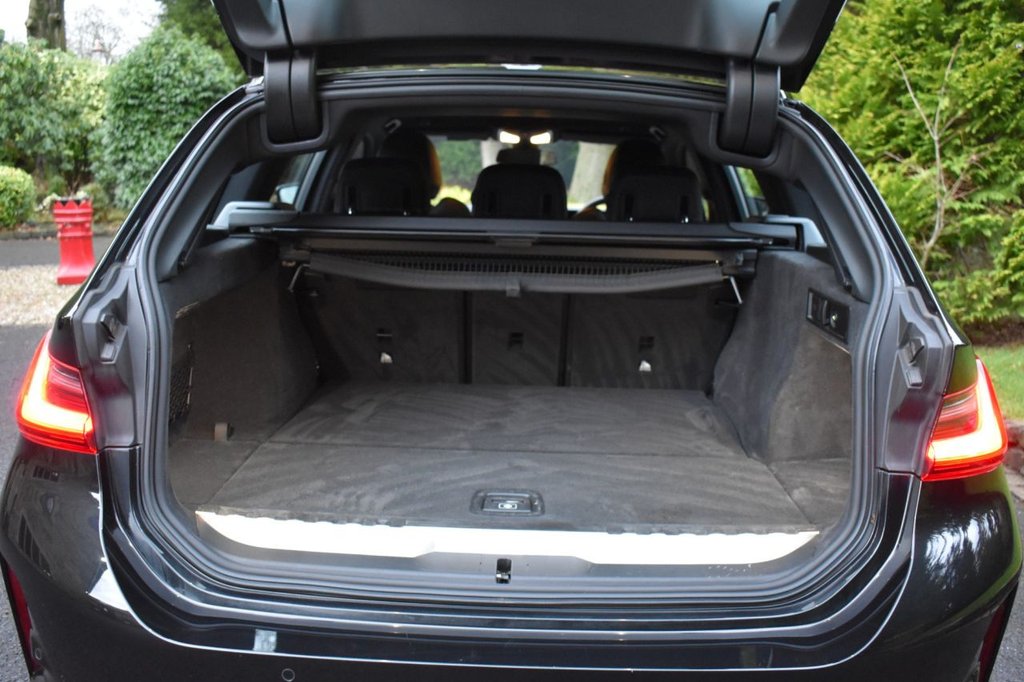 Used BMW 3 Series 2023 for sale - 76923443: Photo 19