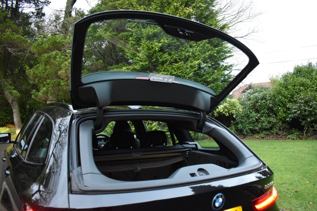 Used BMW 3 Series 2023 for sale - 76923443: Photo 21