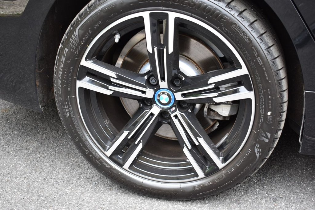 Used BMW 3 Series 2023 for sale - 76923443: Photo 32