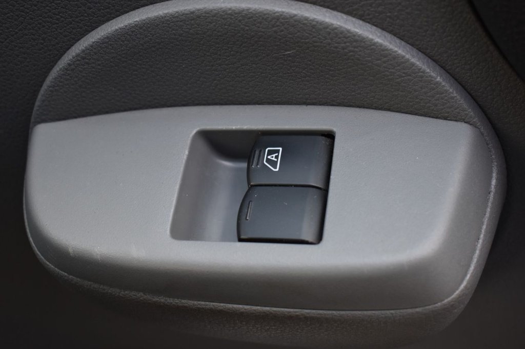 Used Nissan e-NV200 2018 for sale - 77027139: Photo 44