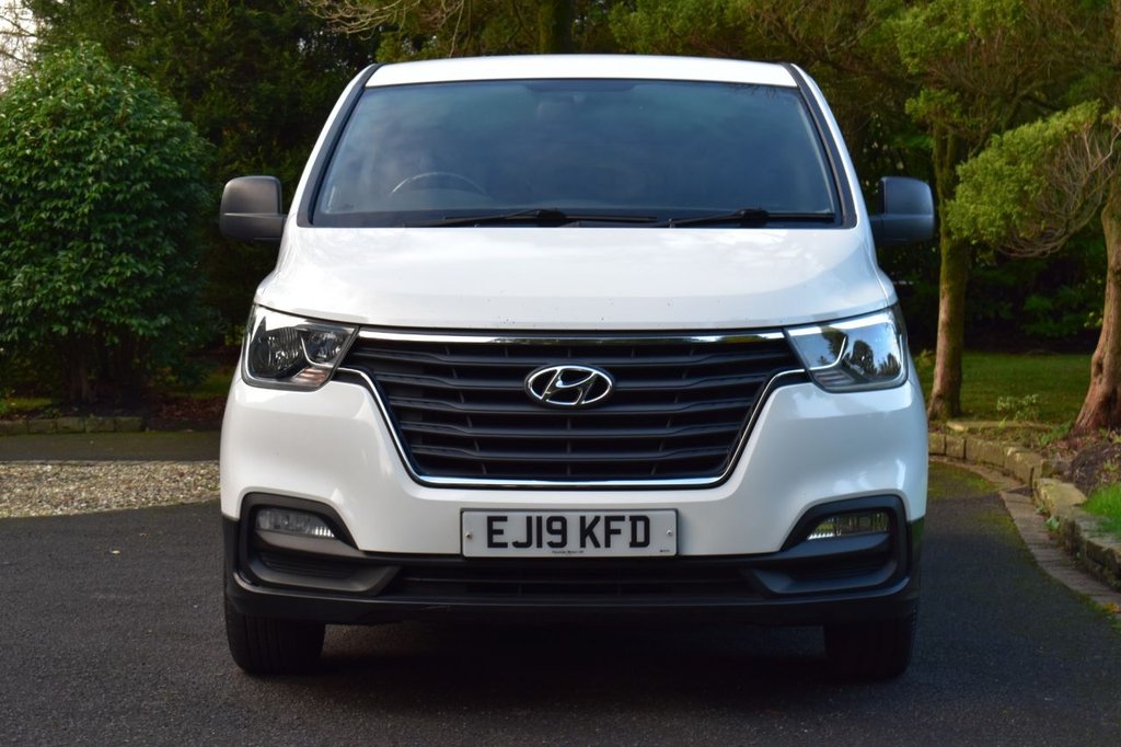 Used Hyundai i800 2019 for sale - 77014229: Photo 8