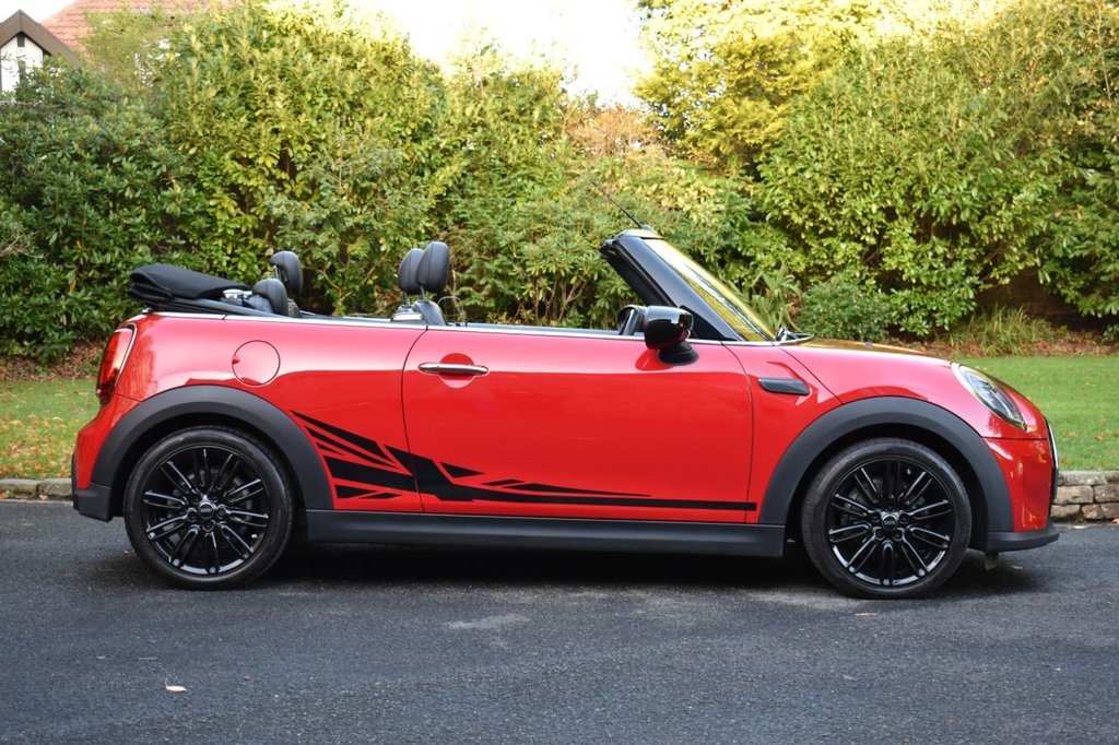 Used MINI Convertible 2022 for sale - 76417634: Photo 2