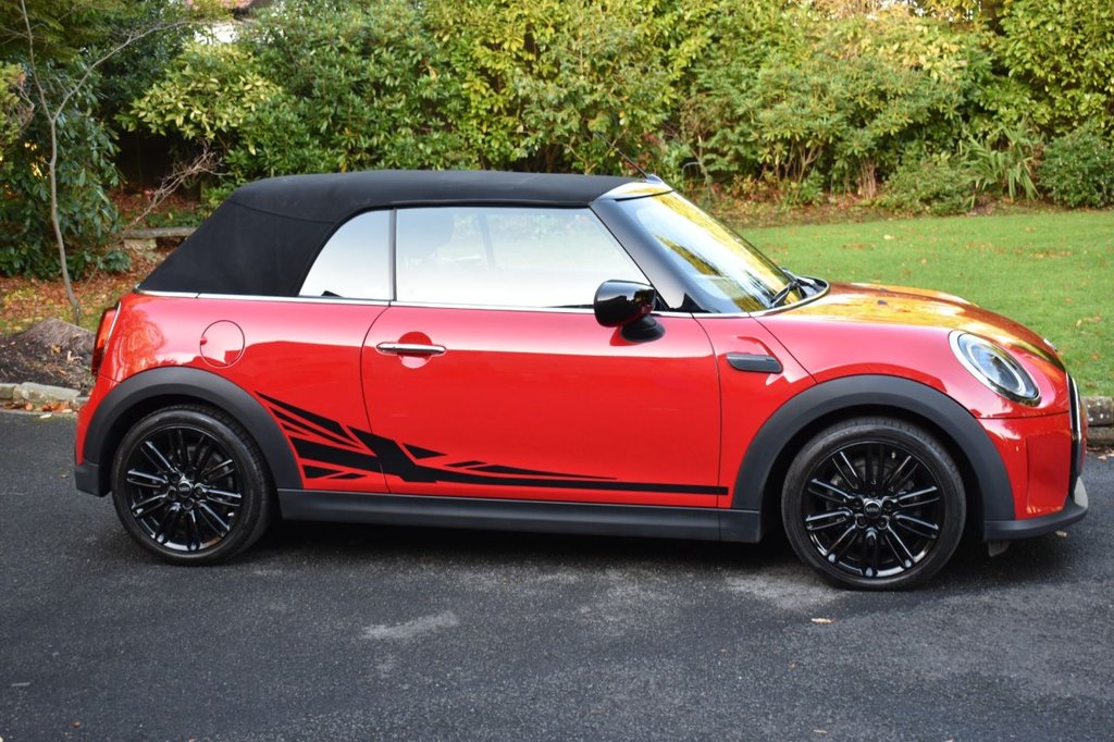 Used MINI Convertible 2022 for sale - 76417634: Photo 33