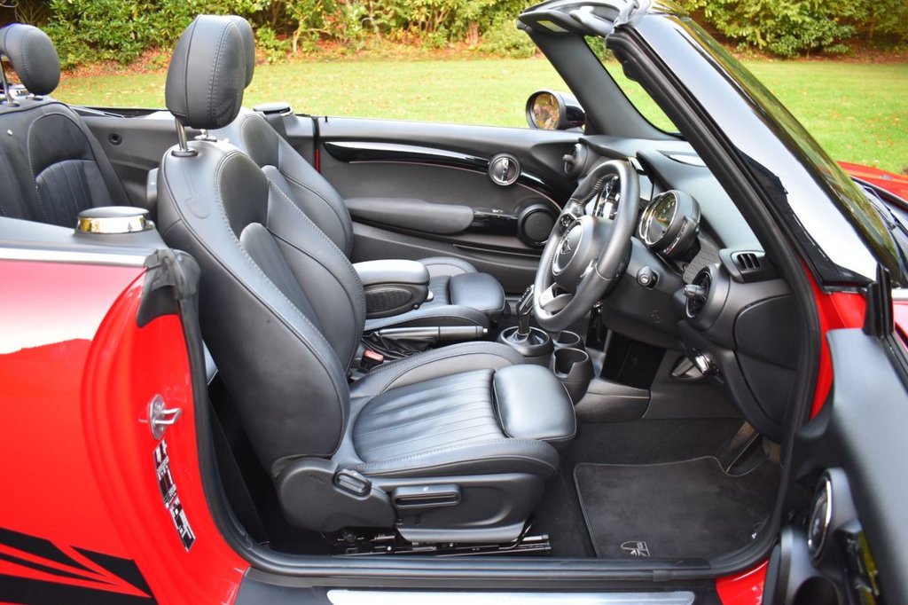 Used MINI Convertible 2022 for sale - 76417634: Photo 5