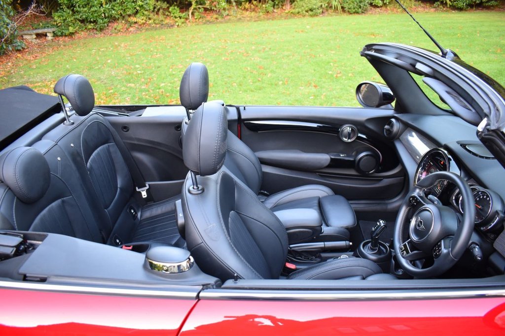 Used MINI Convertible 2022 for sale - 76417634: Photo 6