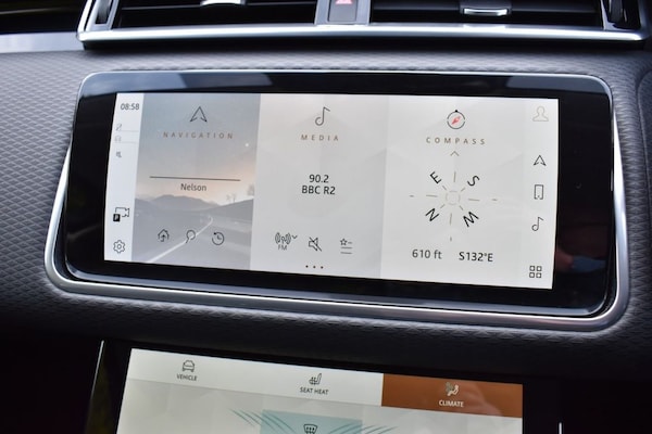 Used Land Rover Range Rover Velar 2021 for sale - 74117912: Photo 11