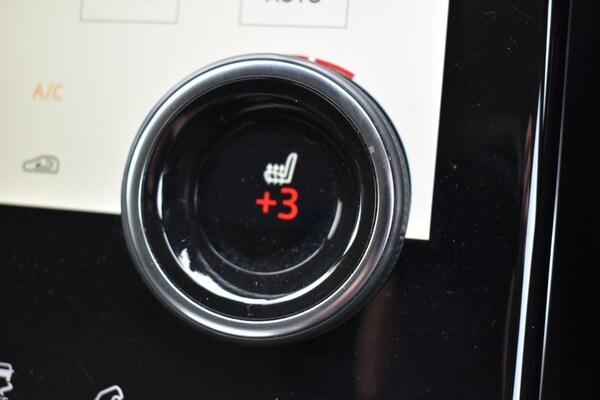 Used Land Rover Range Rover Velar 2021 for sale - 74117912: Photo 12