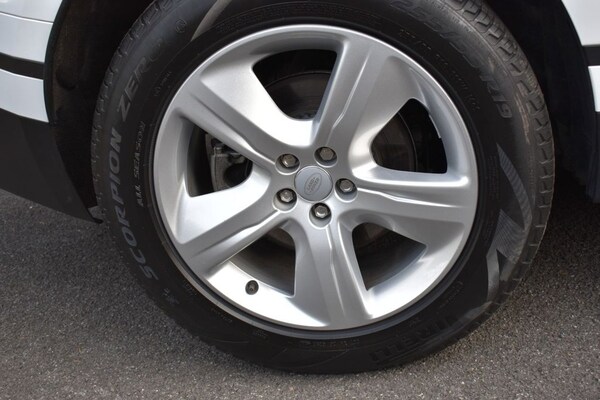 Used Land Rover Range Rover Velar 2021 for sale - 74117912: Photo 41