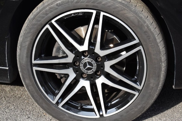 Used Mercedes-Benz V-Class 2019 for sale - 75703727: Photo 37