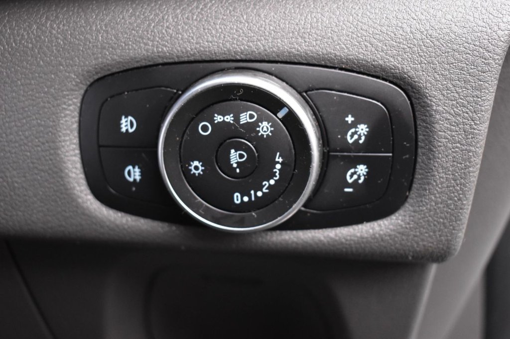 Used Ford Transit Custom 2020 for sale - 77250023: Photo 40