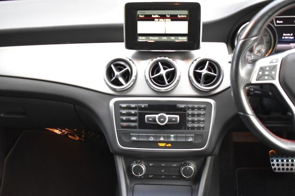 Used Mercedes-Benz GLA 2015 for sale - 69848507: Photo 27