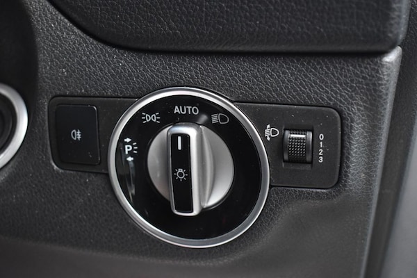 Used Mercedes-Benz GLA 2015 for sale - 69848507: Photo 31