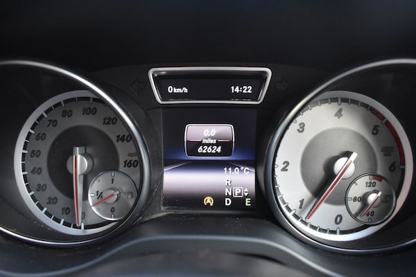 Used Mercedes-Benz GLA 2015 for sale - 69848507: Photo 33
