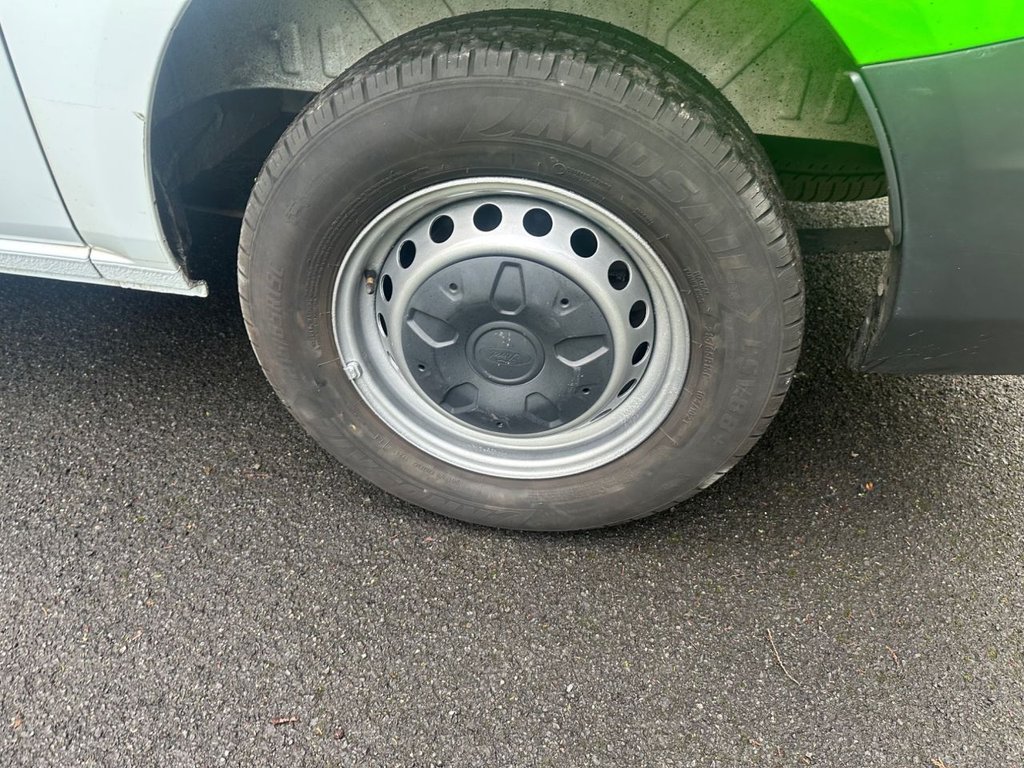 Used Ford Transit Custom 2015 for sale - 76950241: Photo 18