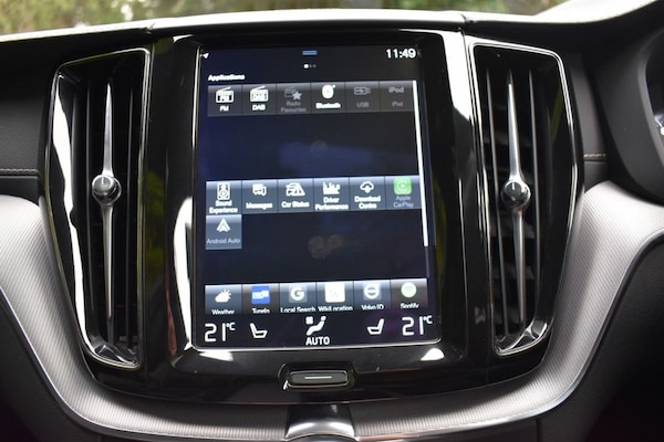Used Volvo XC60 2021 for sale - 75068136: Photo 12