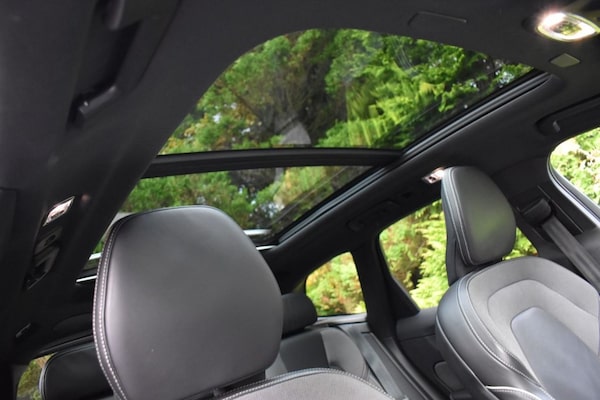 Used Volvo XC60 2021 for sale - 75068136: Photo 24