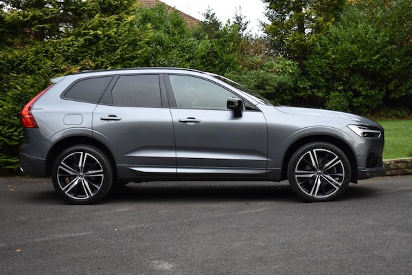Used Volvo XC60 2021 for sale - 75068136: Photo 2