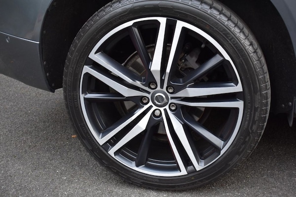 Used Volvo XC60 2021 for sale - 75068136: Photo 33