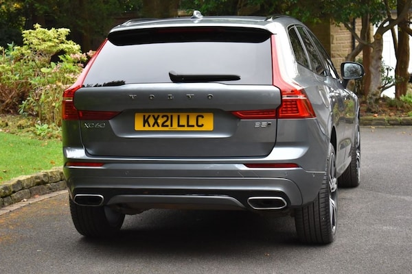 Used Volvo XC60 2021 for sale - 75068136: Photo 4