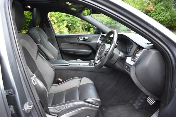 Used Volvo XC60 2021 for sale - 75068136: Photo 6