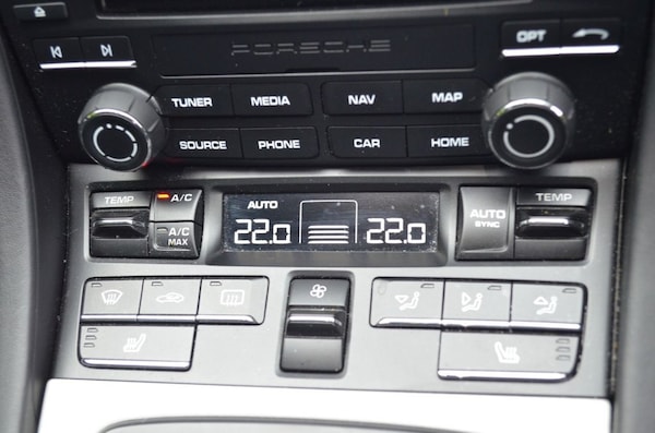 Used Porsche 911 2016 for sale - 75607074: Photo 13