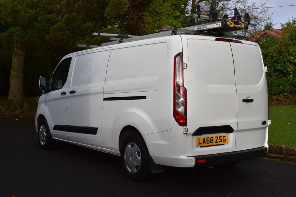 Used Ford Transit Custom 2019 for sale - 76923276: Photo 2