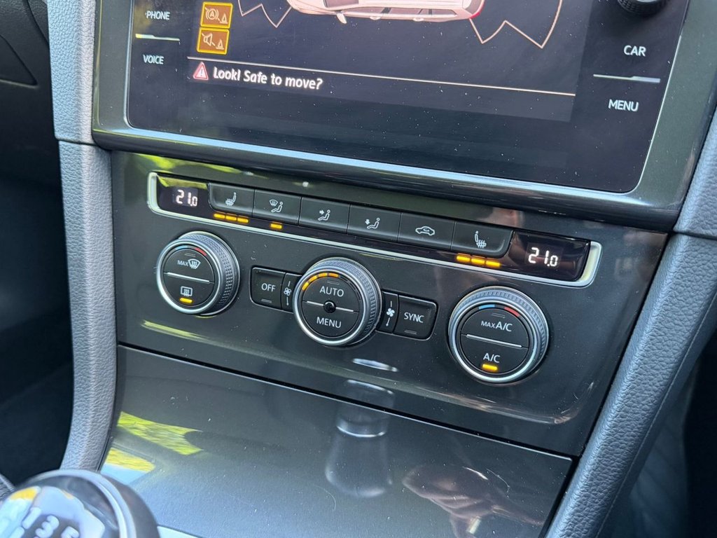 Used Volkswagen Golf 2020 for sale - 77936975: Photo 10