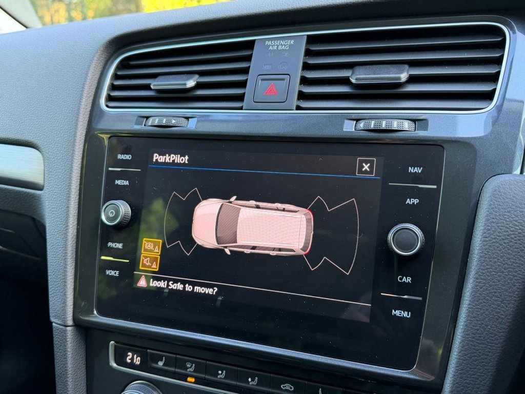 Used Volkswagen Golf 2020 for sale - 77936975: Photo 13