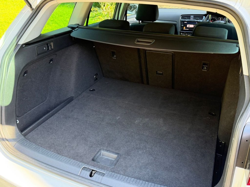 Used Volkswagen Golf 2020 for sale - 77936975: Photo 20