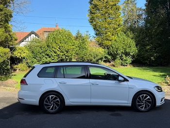 Used Volkswagen Golf 2020 for sale - 77936975: Photo