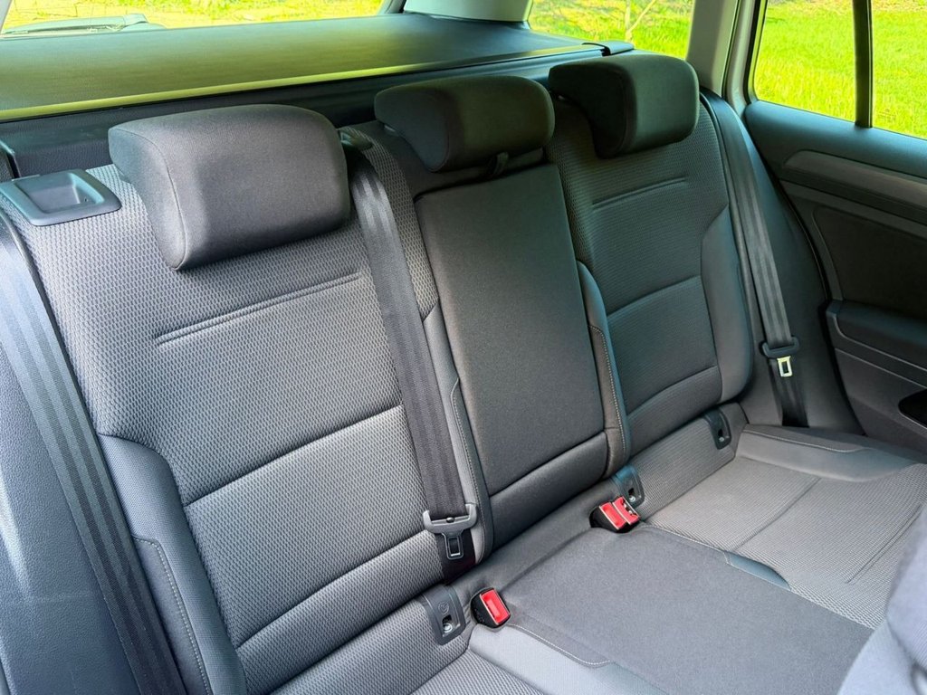 Used Volkswagen Golf 2020 for sale - 77936975: Photo 8