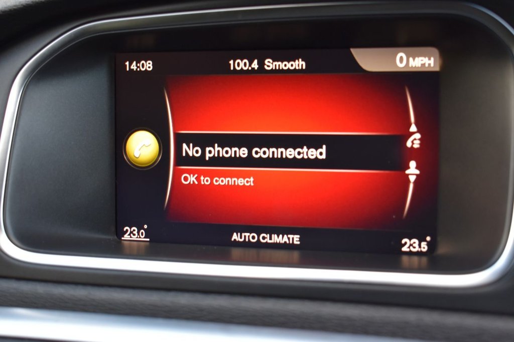 Used Volvo V40 2019 for sale - 76698249: Photo 13